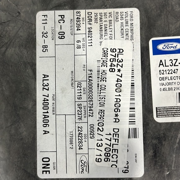 Genuine OEM Ford Air Deflector New - Picture 4 of 6